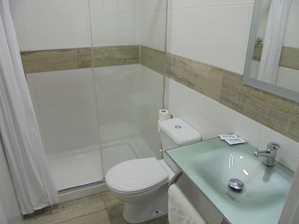 Hostel Easy Sants By Bossh! Hotels (Adults Only)